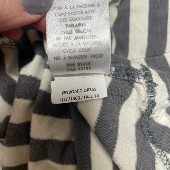 HORNY Toad Keyboard Dress Grey White Stripe Stretch Knit High Low Midi Dress, M - Picture 6 of 8